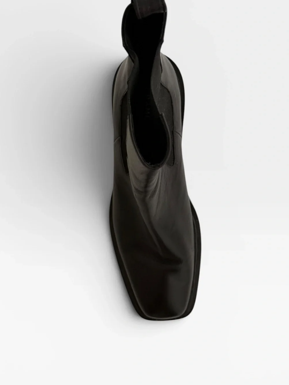 Frame Black Leather Chelsea Boots